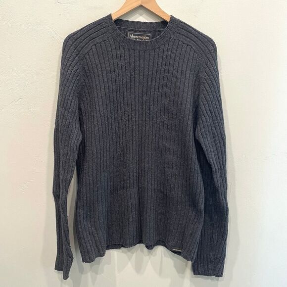 Abercrombie & Fitch Men's Charcoal Gray Wool Blend Sweater - Size: XL - Picture 1 of 5